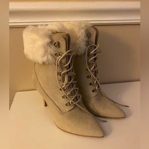 Qupid Faux For Heels